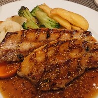 ビフトロ バイ ラ コクシネル - 