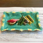 宇豆基野 - 宇豆基野ブランチ 2600円 の生麩の田楽、玉子の田楽にアスパラガス、茄子、茗荷