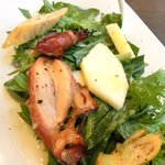 宇豆基野 - 宇豆基野ブランチ 2600円 の青リンゴ、蛍烏賊(ホタルイカ)、蛸のやわらか煮、薫製平湯葉のサラダ