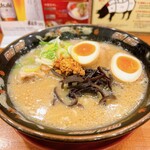 Kagoshima Ra-Men Tontoro - 半熟玉子入り豚とろラーメン