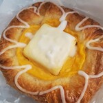 パンの店 PANETON - チーズのデニッシュ(230円)が絶品！