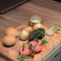 焼肉うしごろ 新宿三丁目店 - 