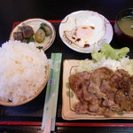 お食事処 鶴の恩返し - しょうが焼き定食（ご飯大盛り）