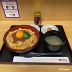 鶏三和 - 月見鶏そぼろ丼セット