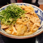 Marugame Seimen - お肉たっぷり