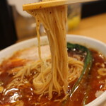 我流担々麺 竹子 - 竹子すりゴマ紅油タンタン麺の麺