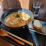 徳八 - チーズたっぷりカレーうどん