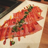 焼肉うしごろ 新宿三丁目店 - 