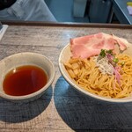 麺食堂くにを - つけ麺    大盛