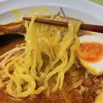 魔女のカレー - 麺リフト