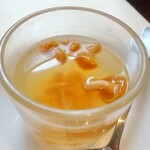 馥香 - イクラ添え鮭ハラス入りチャーハンのスープ