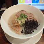 らぁ～麺処すばる - 背脂うま塩GG