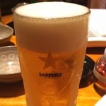 博多屋 - 今日は二号店にキター
（≧∇≦）

ビールの冷えとります！
