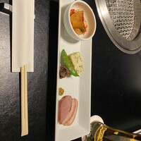 焼肉専科 肉の切り方 日本橋本店 - 