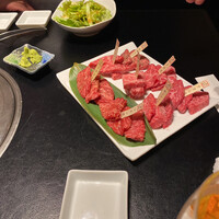 焼肉専科 肉の切り方 日本橋本店 - 