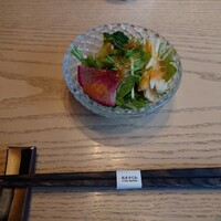 銀座かしわ - 鶏まぶしセットのサラダ