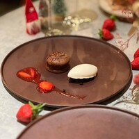 ERUTAN RESTAURANT BAR - 