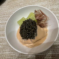 SUGALABO - 淡路カワハギ 根室雲丹 茄子  キャビア→カワハギの肝合えに雲丹を混ぜて。美味しい組み合わせです。日本酒との相性もいいですが、ワインでバチッと決めたらカッコ良かったな。