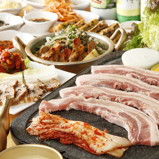 サムギョプサルの食べ飲み放題コース ２時間 40円 3700円 2名様 豚かん トンカン 東新宿 韓国料理 食べログ