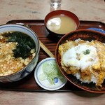 きそば若井 - カツ丼と温かい蕎麦1300円