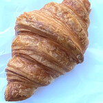 PATISSRIE BOULANGERIE ENTIER - クロワッサン