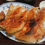 謝々餃子 - ・焼き餃子定食 680円