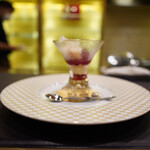 トゥ・ラ・ジョア イズム - 