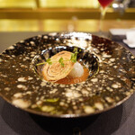 トゥ・ラ・ジョア イズム - 