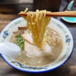 長尾中華そば - 麺リフト