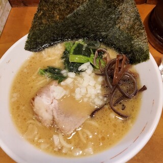 ラーメン横浜家_0