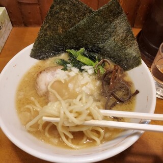 ラーメン横浜家_1
