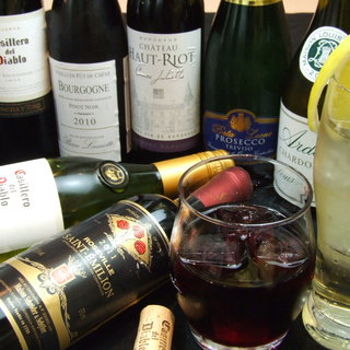 【ドリンクメニュー多種】串かつに合うワインも◎