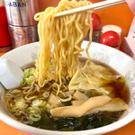 ラーメンの華月 - ワンタンメン