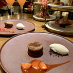 ERUTAN RESTAURANT BAR - 