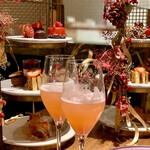 ERUTAN RESTAURANT BAR - 