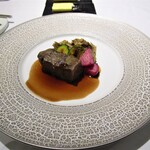 レストラン ラフィナージュ - 黒毛和牛頬肉のコンフィ