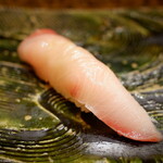 にぎり鮨 一五〇 - 寒ぶり（北陸フェア）