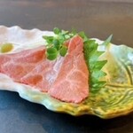 お好み焼のうえる花夢 - 牛刺しあぶり。数量限定