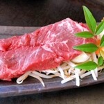 Okonomiyaki No Ueru Kamu - 厚切りステーキ。お値打ちです
