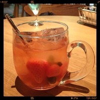キハチ 青山本店 - 名前忘れちゃったけど、いちごとミントのカクテル
                爽やか〜w