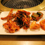 みやび - 自家製キムチ盛り合わせ