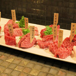 みやび 六本木店 - Ａ５黒毛和牛希少部位 ９種類盛り合わせ
