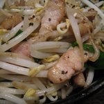 あごはち - 粗挽き胡椒が効いてます