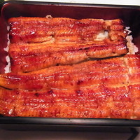 西麻布いちのや - 鰻重：味付けは軽め