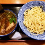 ちゃーしゅうや武蔵 - つけ麺　880円
