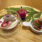 Derire - 愛媛ブリ トンナートプリン ローストビーフ