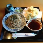 Shikishunsai Kin Ichi - 天ざるそば１,２００円