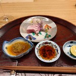 一本杉 川嶋 - 自家製ポン酢、鳥居醤油店のしょうゆ、すだちと能登島の塩