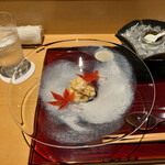 銀座 しのはら - 氷室に入っていた虎河豚の白子和え