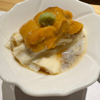 たか吉の鮨 - 京湯葉と生雲丹